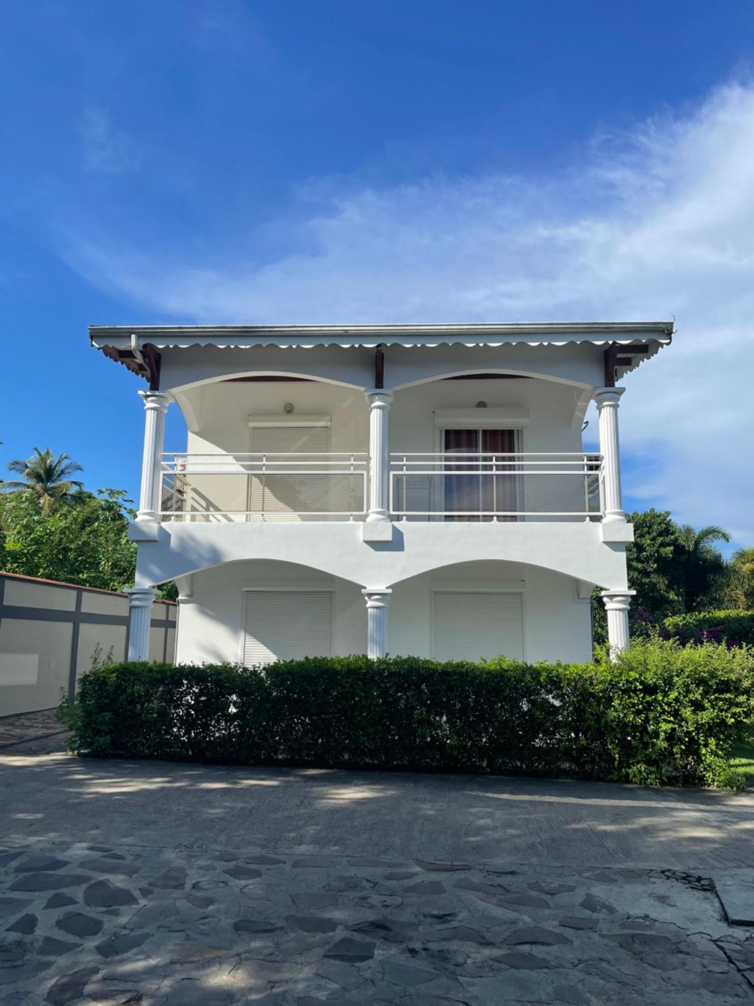 Appartement Coeur De Papillon Baie-Mahault Buitenkant foto